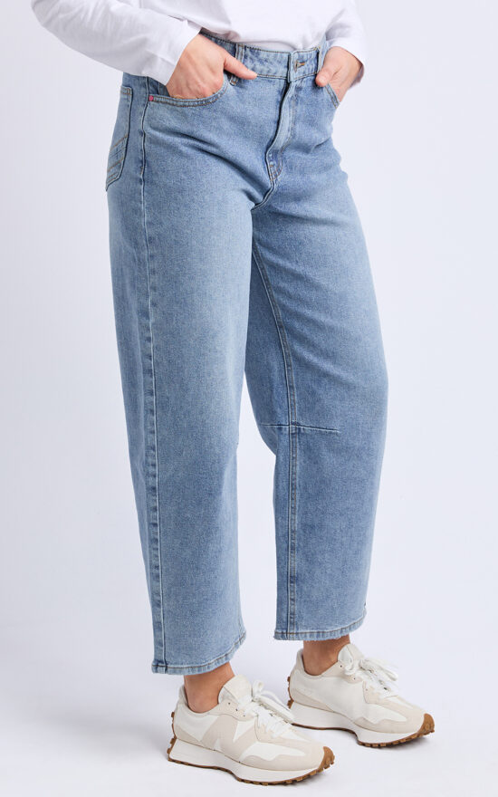 Bessie Barrel Leg product photo.