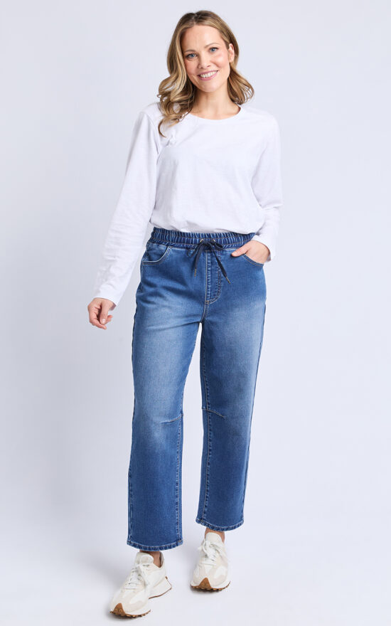 Marta Barrel Jogger product photo.