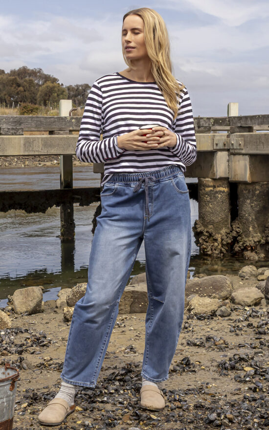 Marta Barrel Jogger product photo.