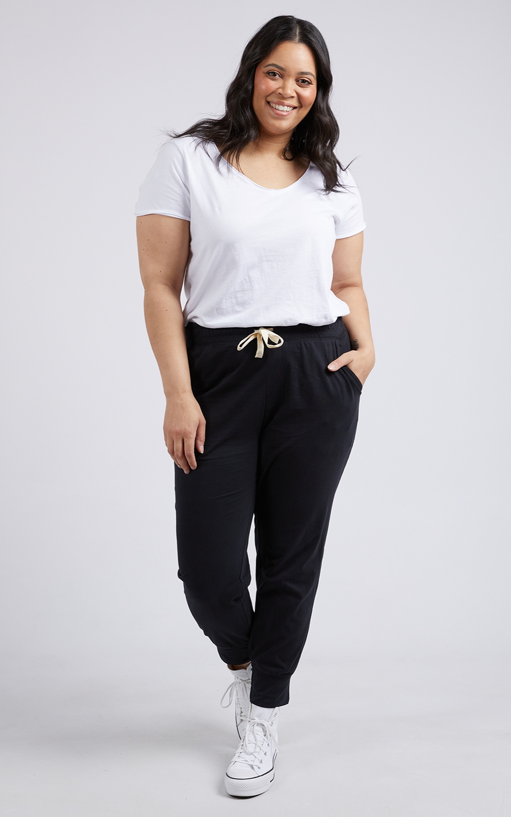 Wash Out Lounge Pant product photo.