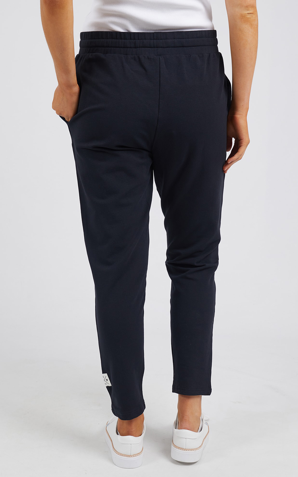 Lobby Pant product photo.