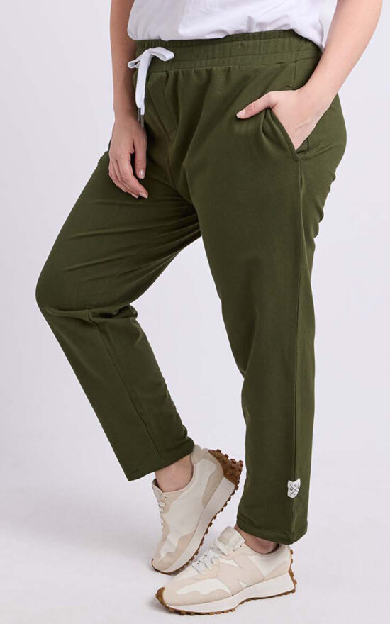 The Lobby Pant product photo.