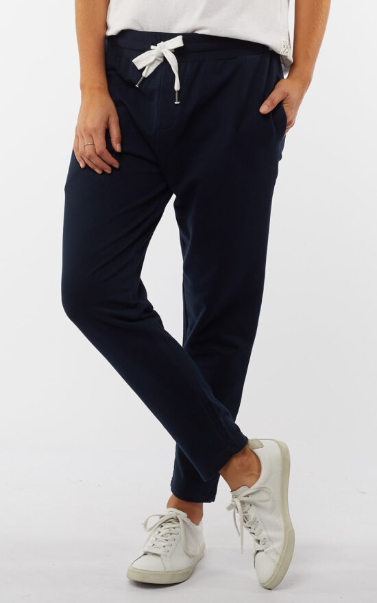 Lobby Pant product photo.