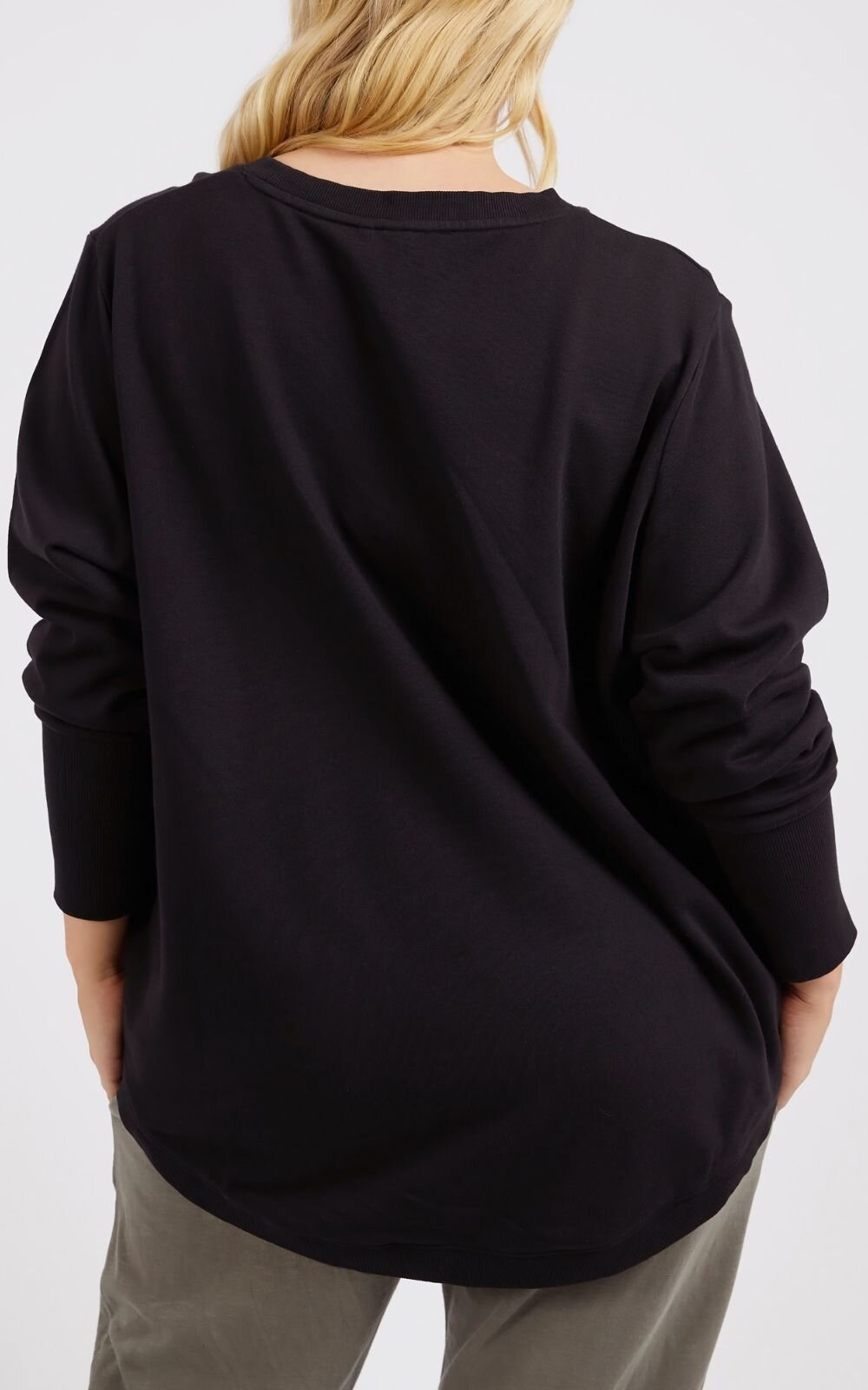 Divine Crew product photo.