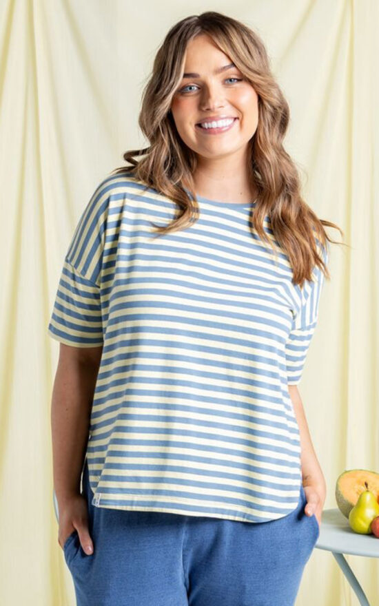 Lauren Ss Tee product photo.