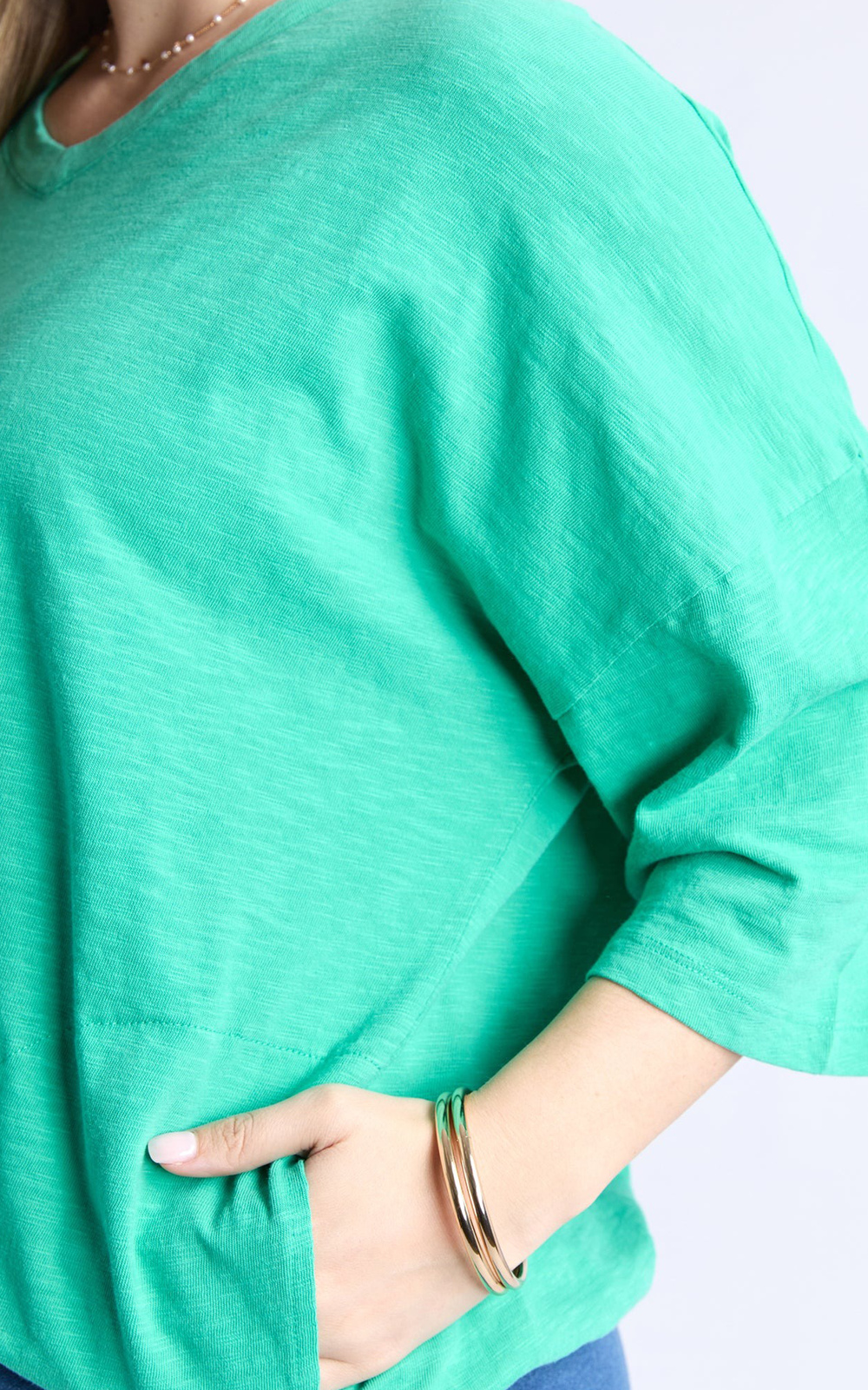 Mazie Vee Neck product photo.