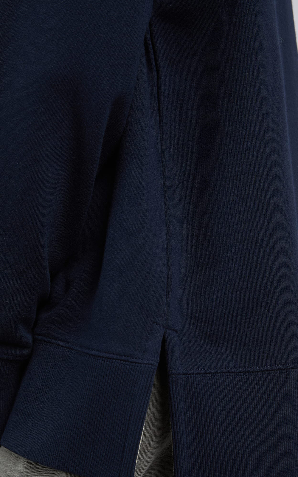 Melbourne Crew product photo.