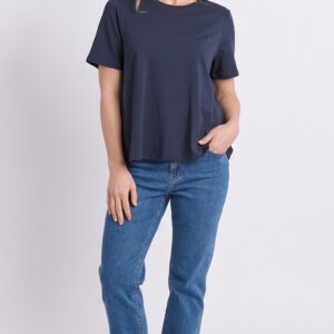 Daisy Tee