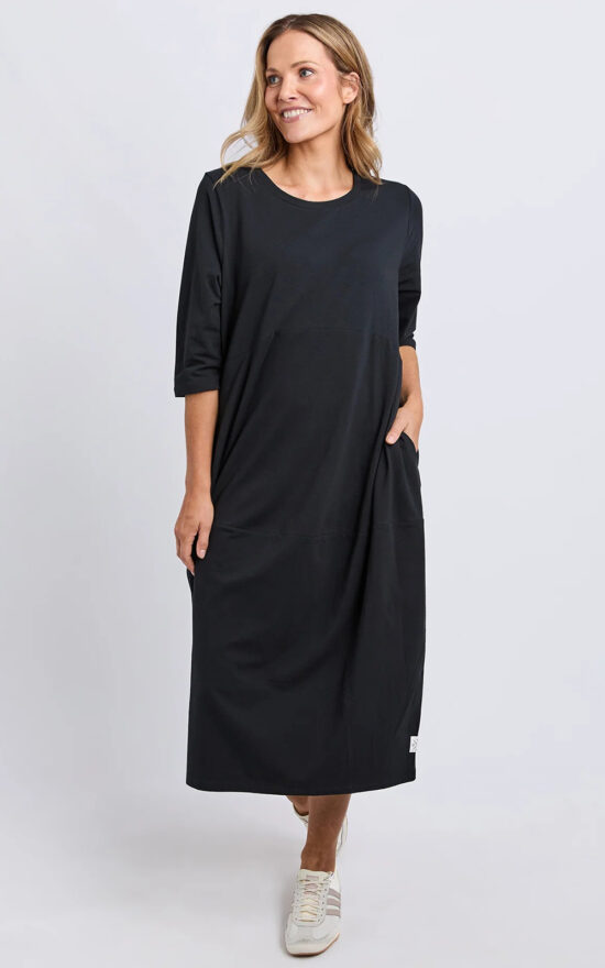 Diana Dress 3/4 Sleeve product photo.