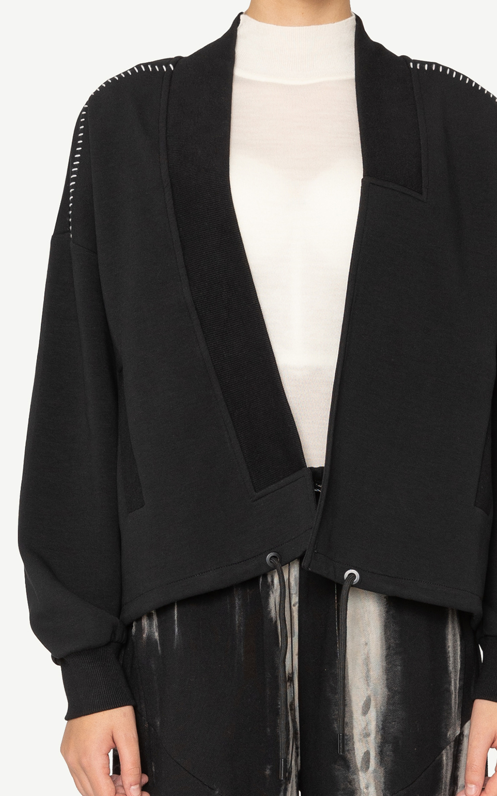 Voi Jacket product photo.