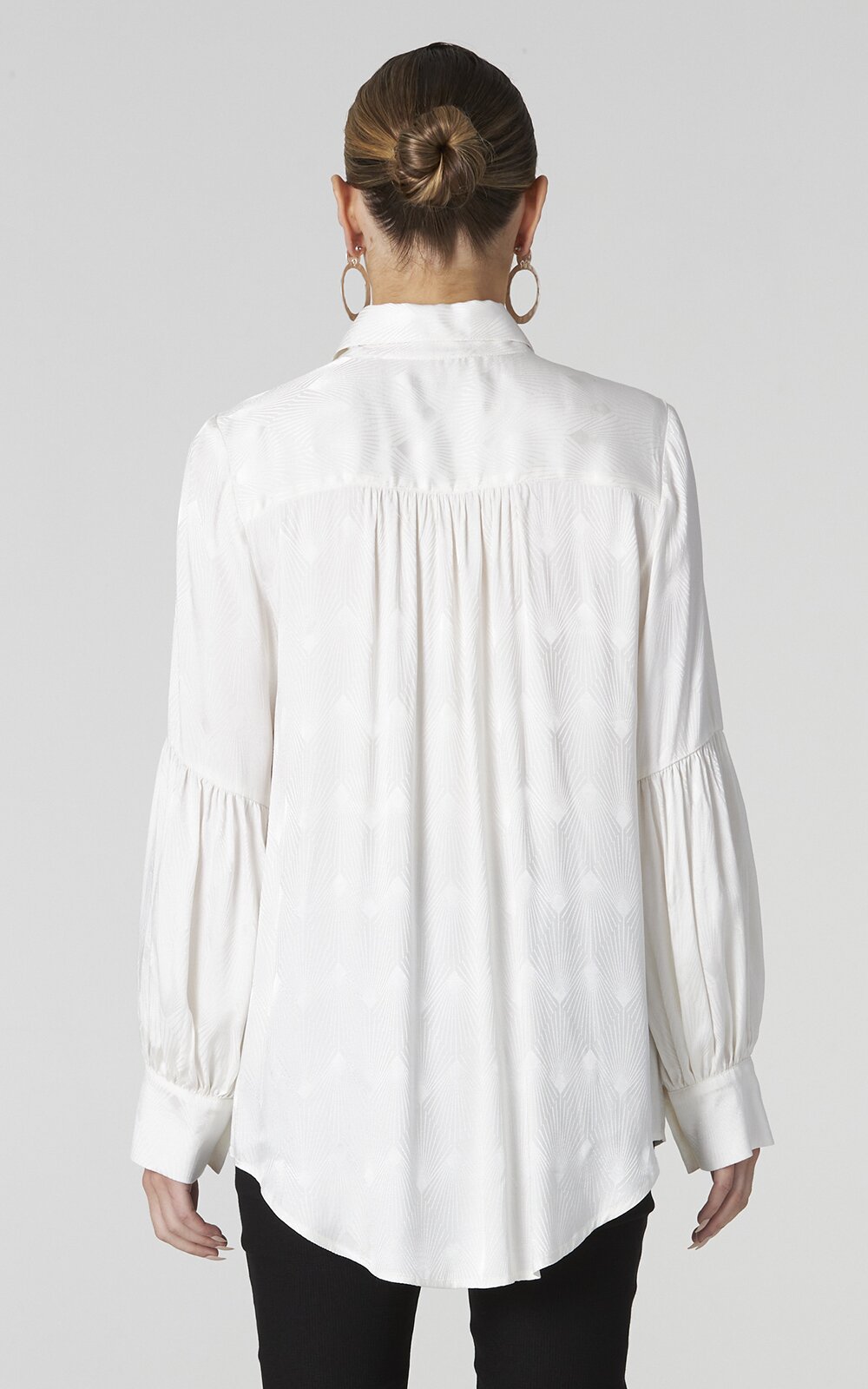 Deco Shirt product photo.