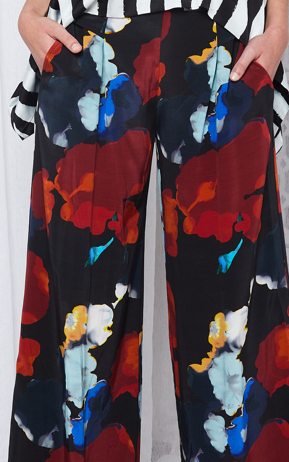 Rive Gauche Pleat Palazzo product photo.