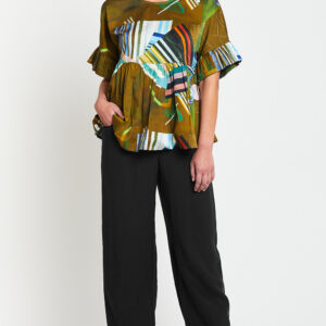 Soprano Devon Pant