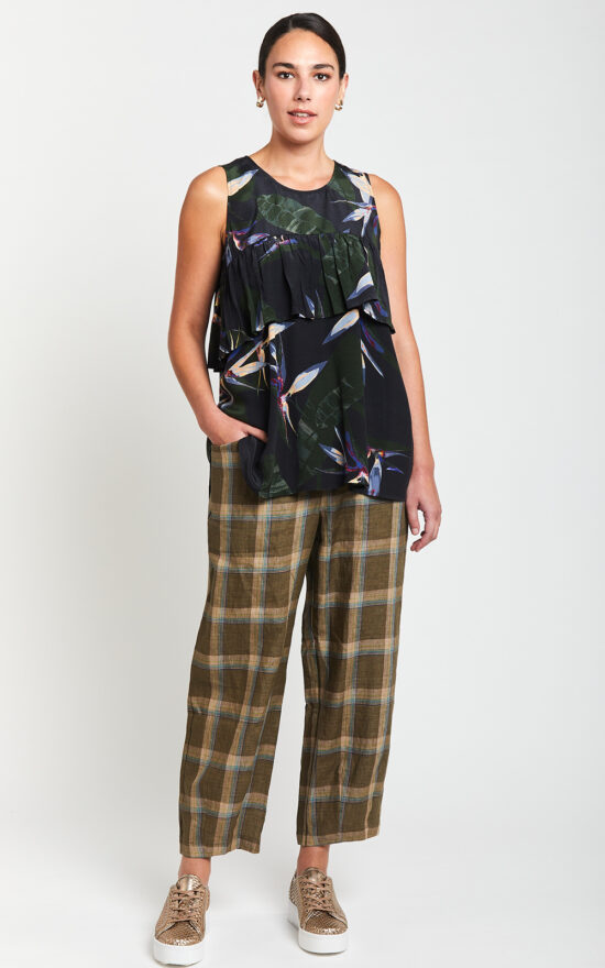 Dublin Devon Pant product photo.