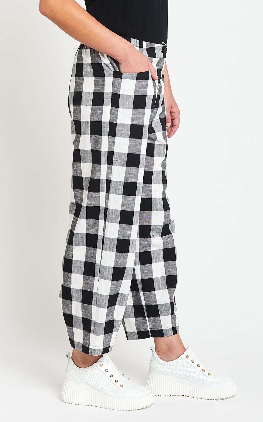 Gingham Devon Pant product photo.