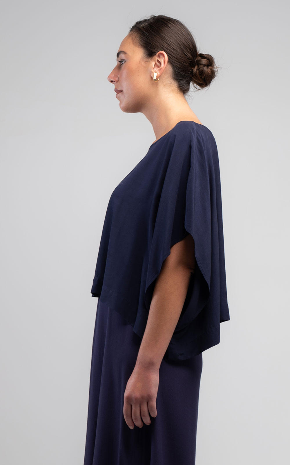 Poppy Crop Tee product photo.