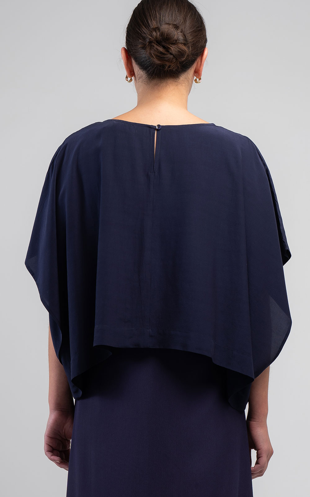 Poppy Crop Tee product photo.