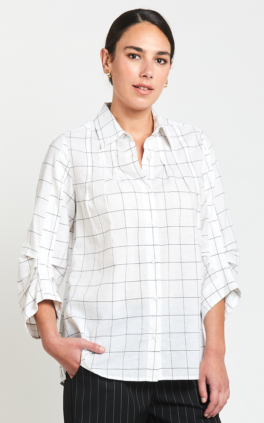 Broadway Pleat Shirt product photo.