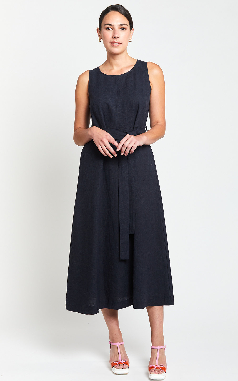 Hudson Sleeveless Maxi product photo.