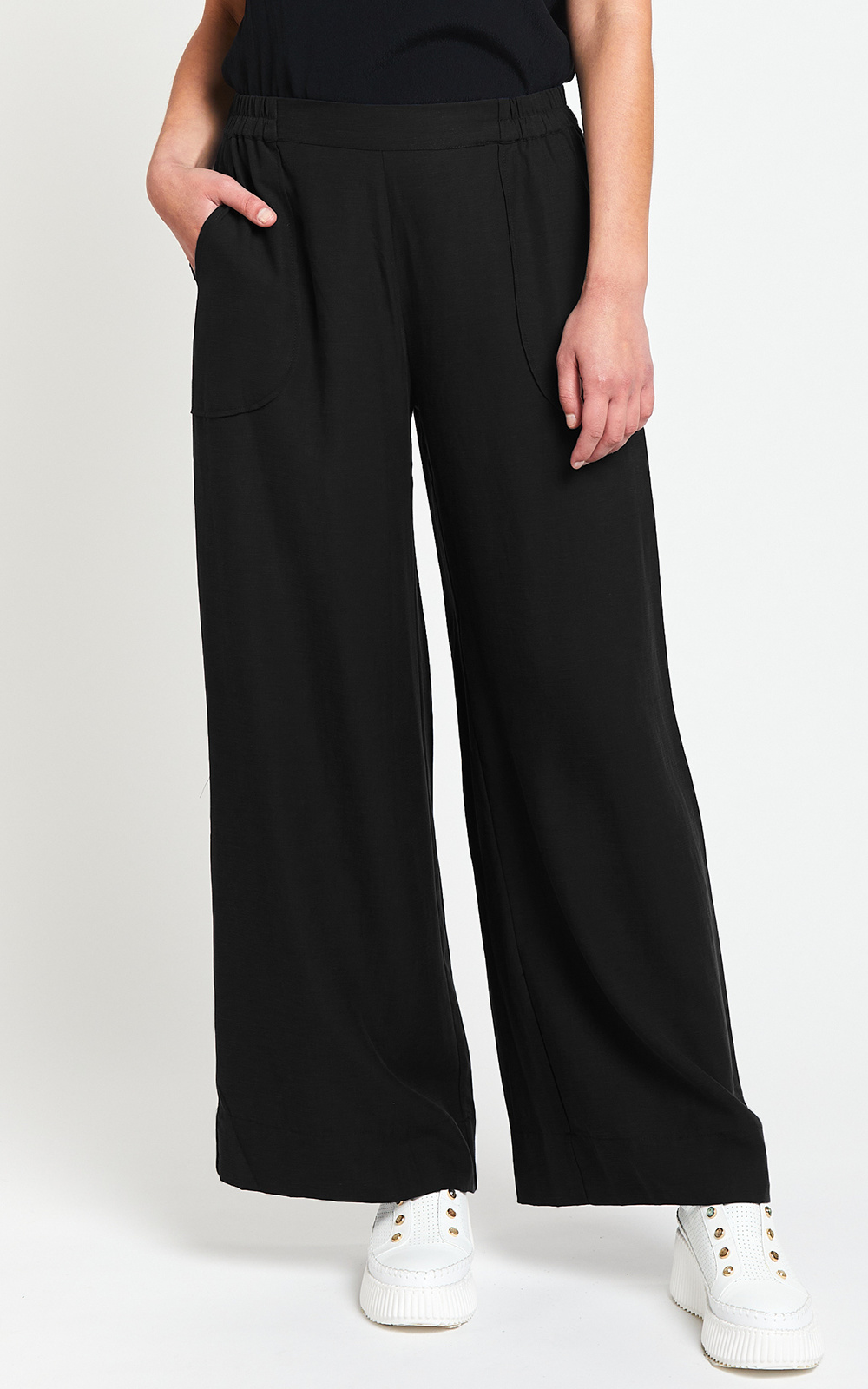 Soprano Relaxed Palazzo product photo.