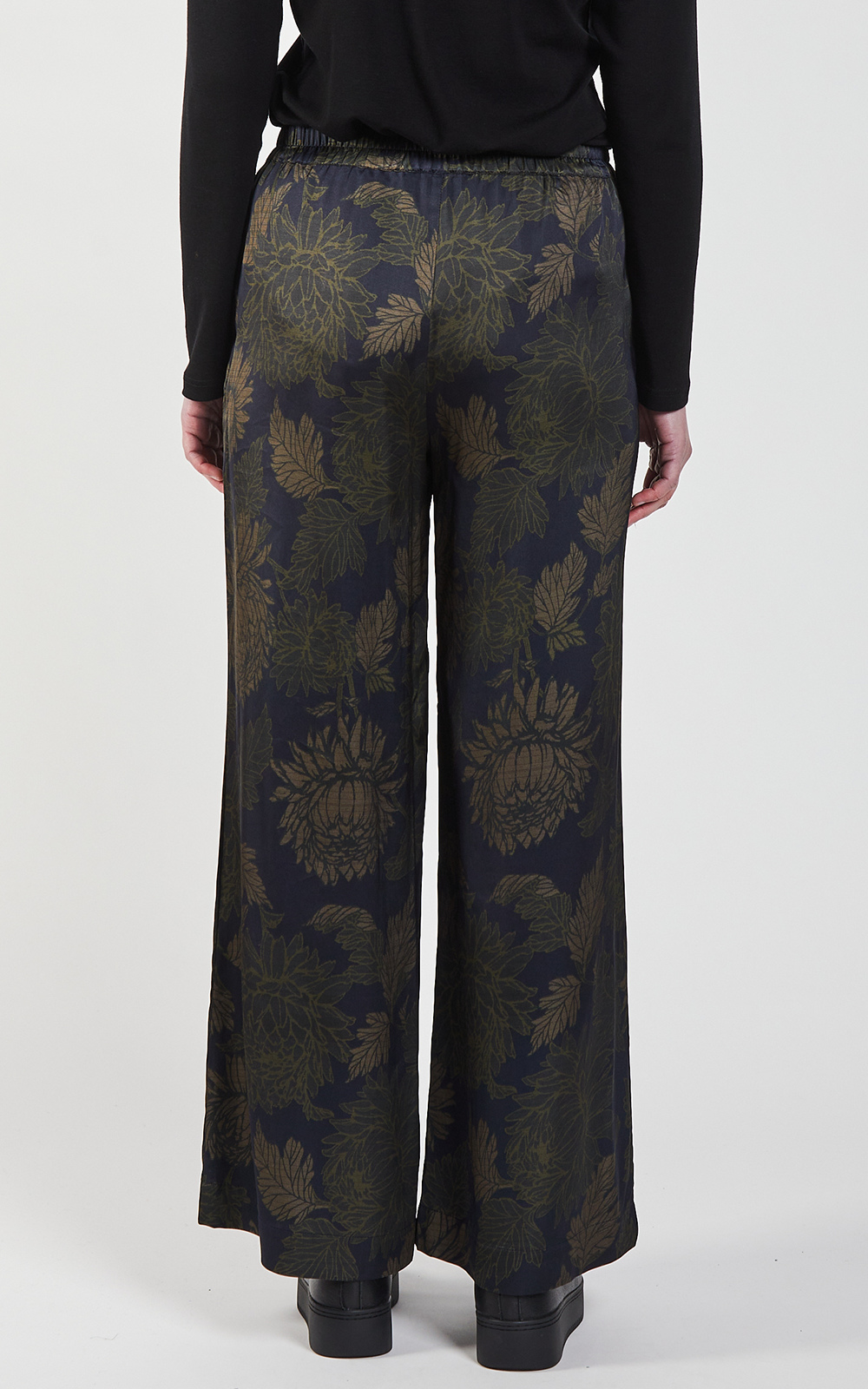 Autumn Pleat Palazzo product photo.