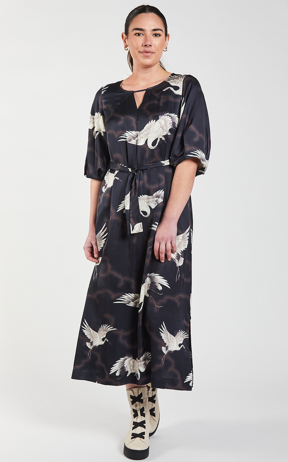 Crane Shift Dress product photo.