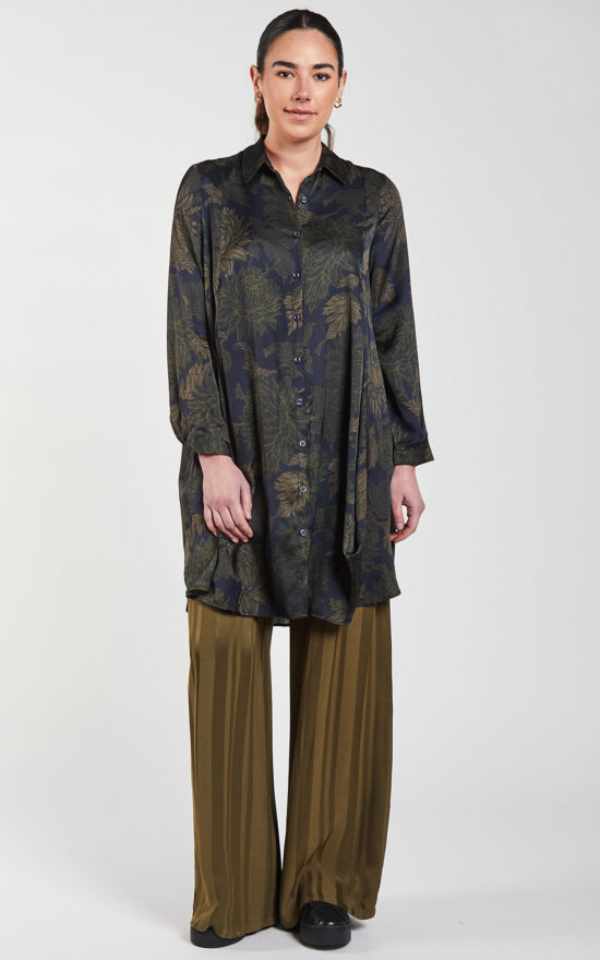 Autumn Drape Shirt product photo.