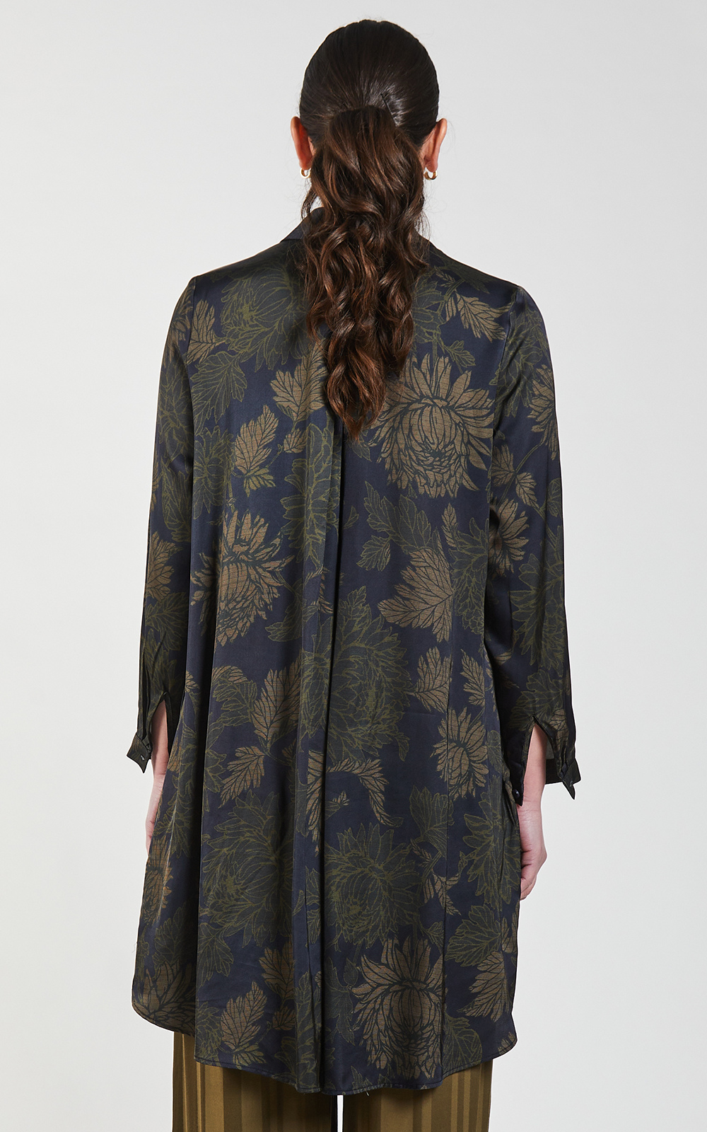 Autumn Drape Shirt product photo.