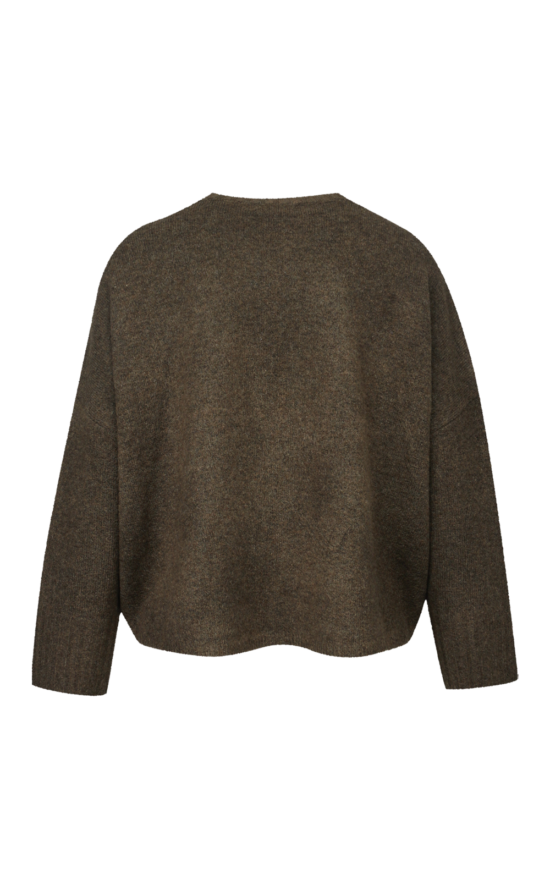 Beaucoup Oversized Sweater product photo.