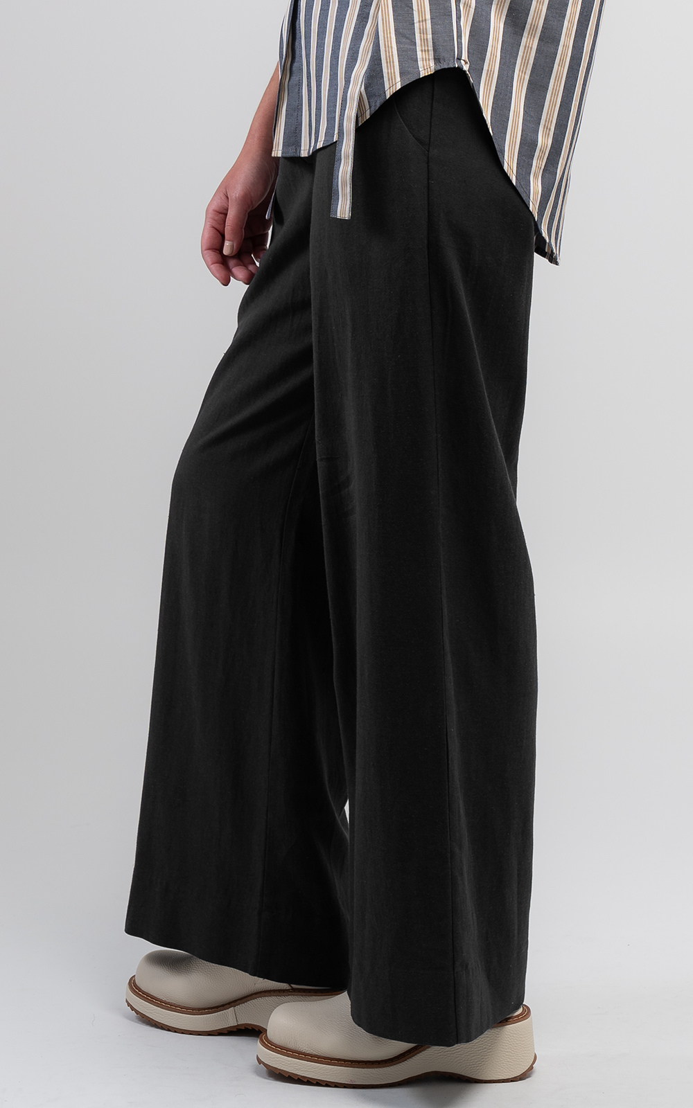 Tussie Mussie Boyfriend Pant product photo.