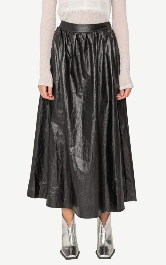 Umra Skirt product photo.