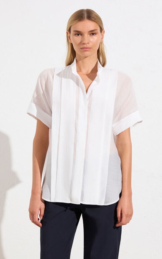 Vented Shell Shirt product photo.