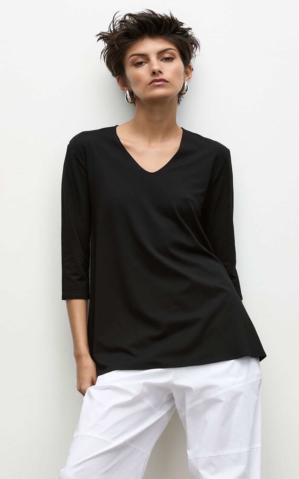 Loose V Top product photo.