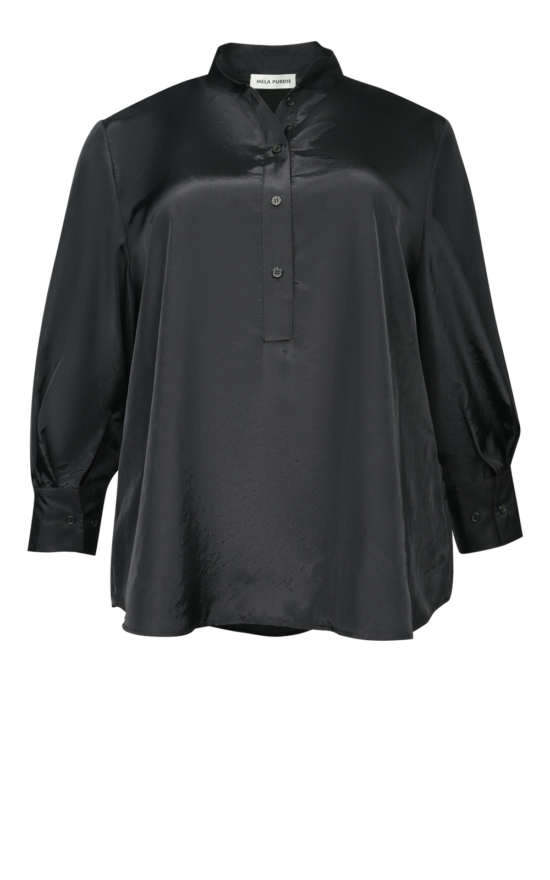 Resort Shirt product photo.