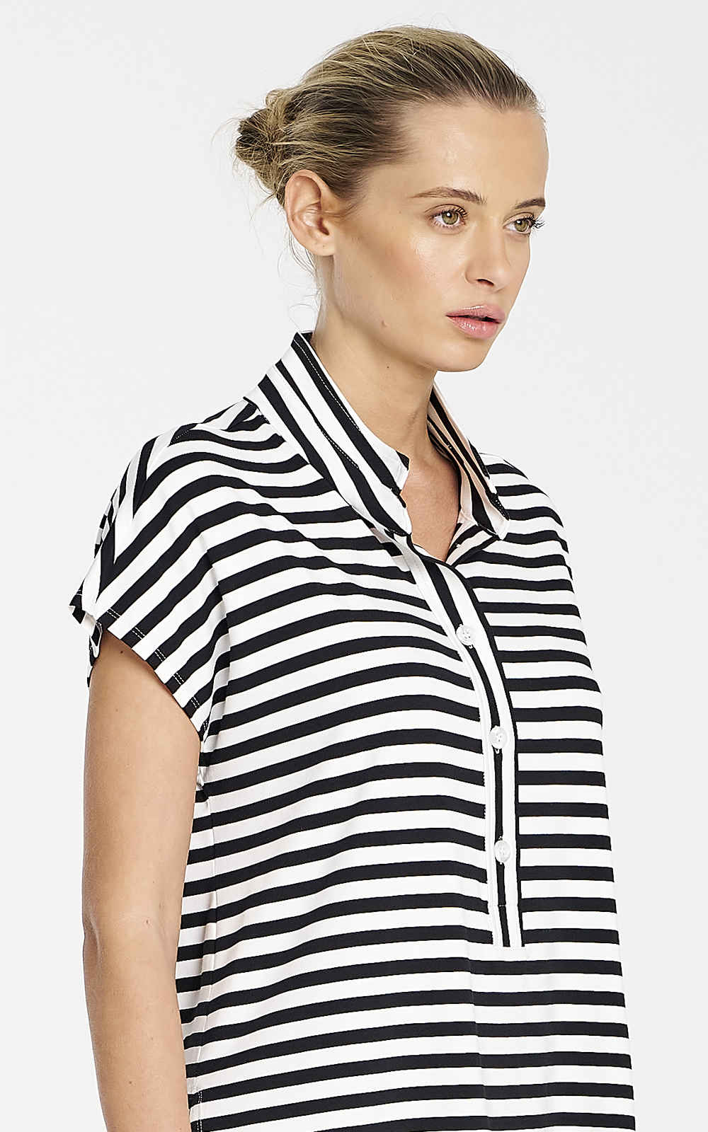 Henley Tank product photo.