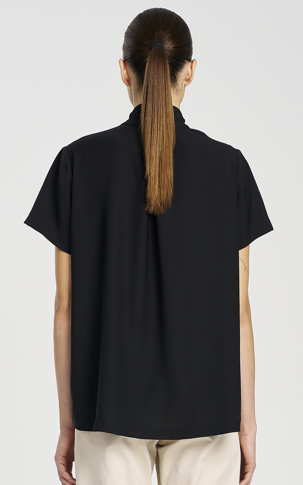 Resort Top product photo.