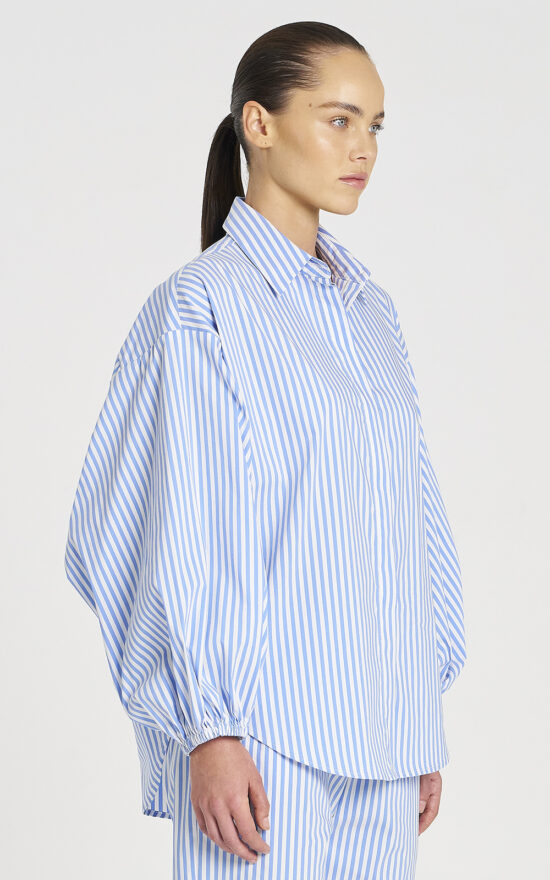Billow Shirt product photo.