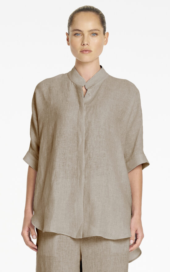 Villa Overshirt product photo.
