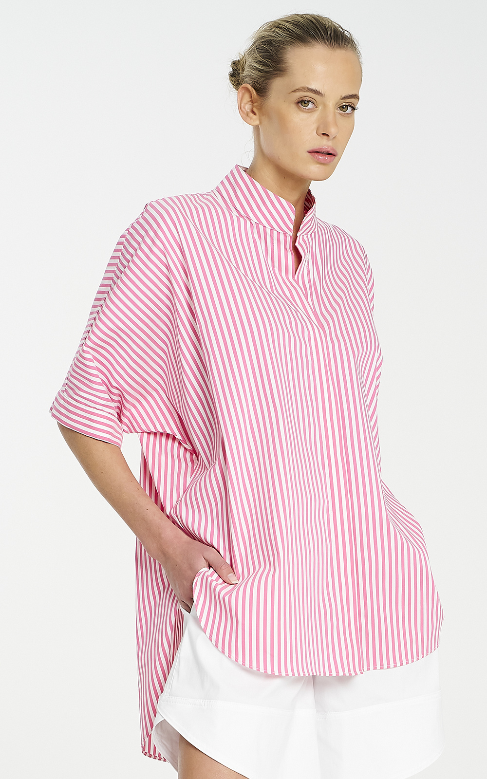 Villa Overshirt product photo.