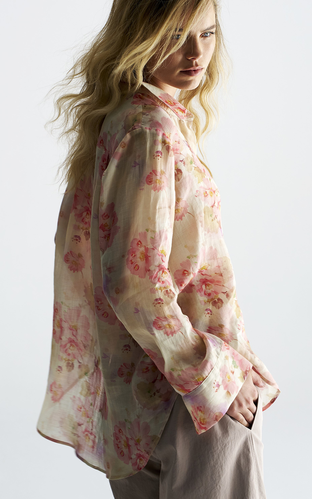 Saville Shirt product photo.