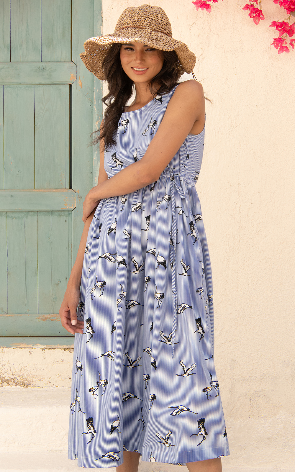 Como Dress product photo.