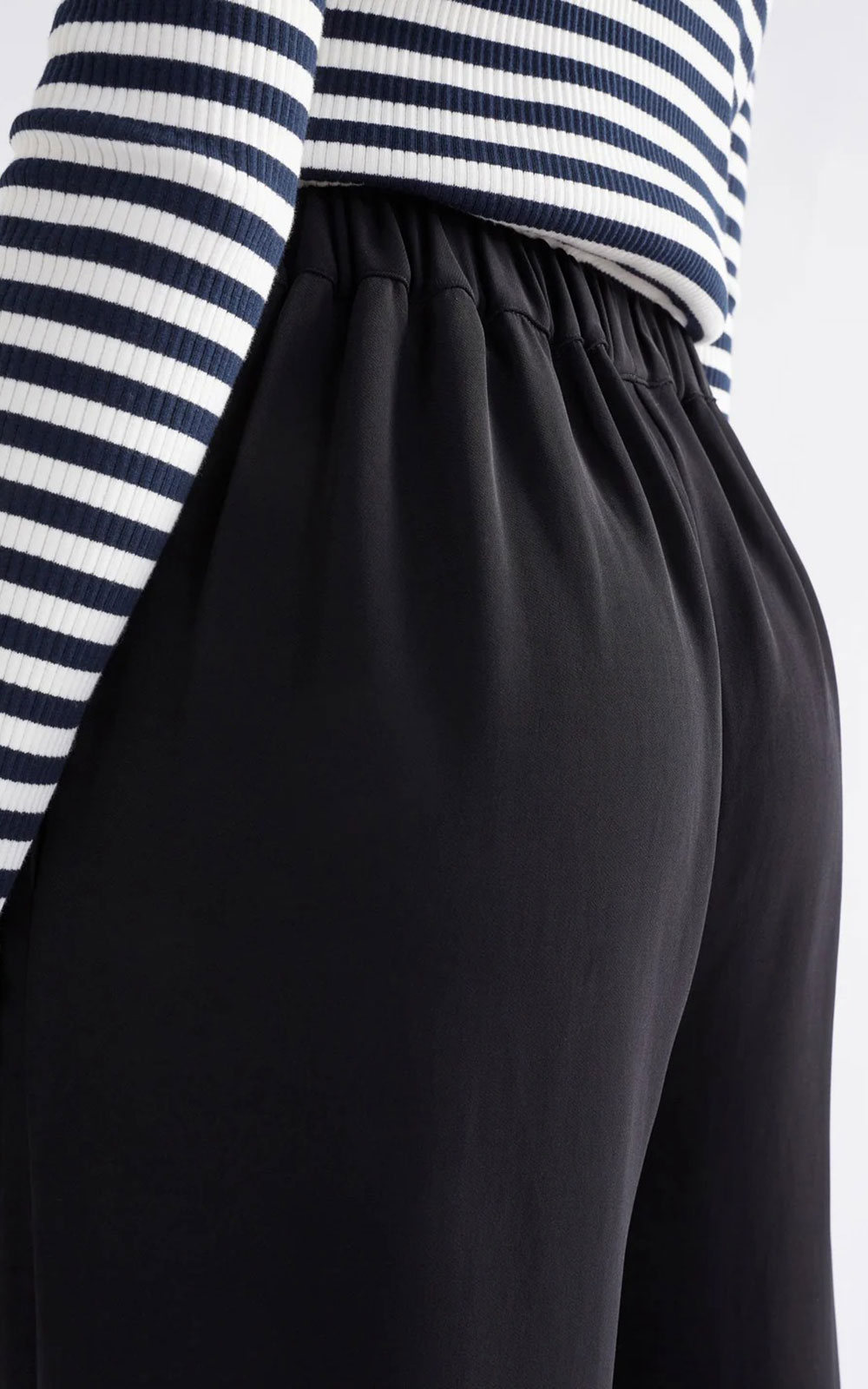 Alden Pant product photo.
