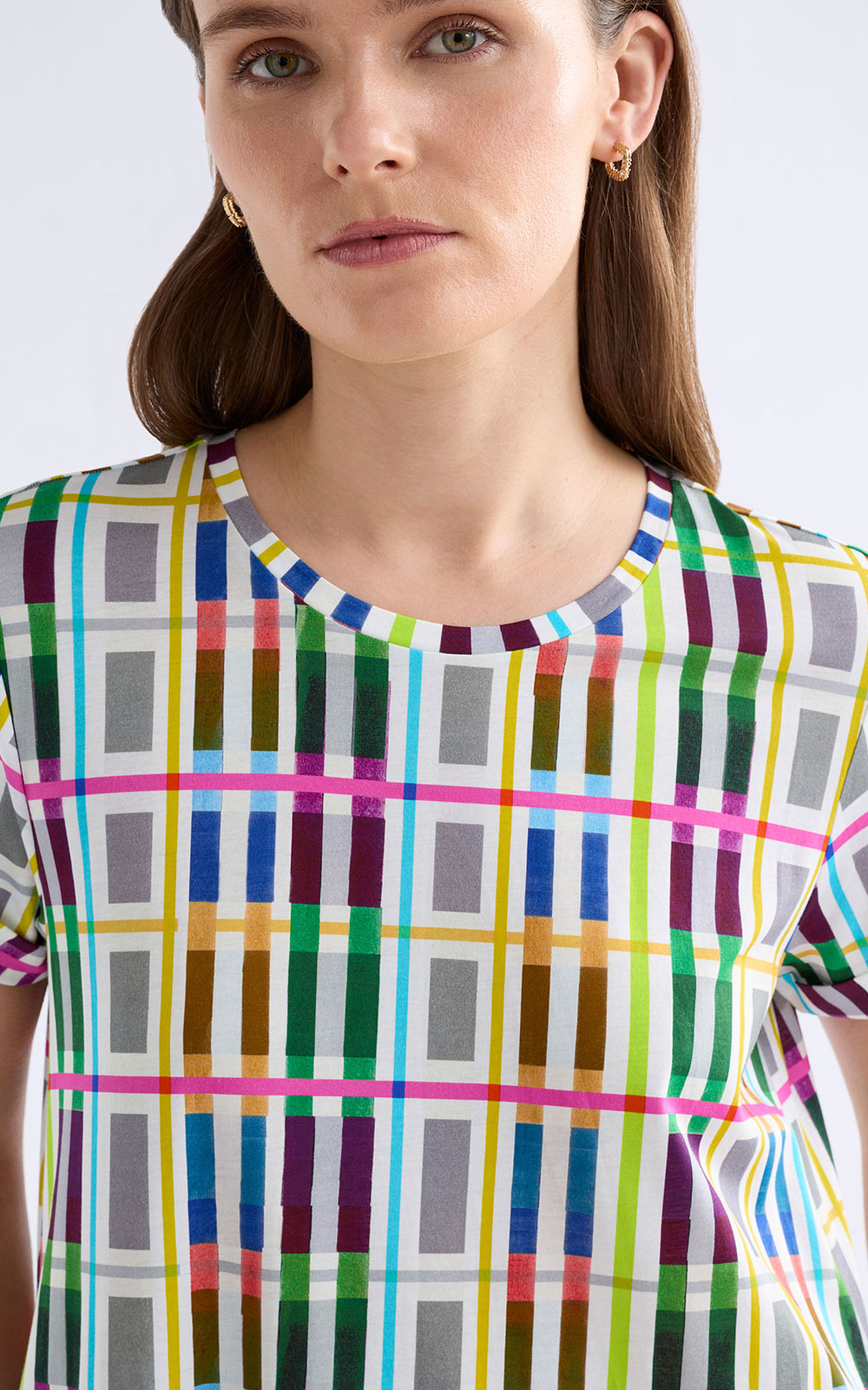 Haki Short Sleeve T Shirt product photo.