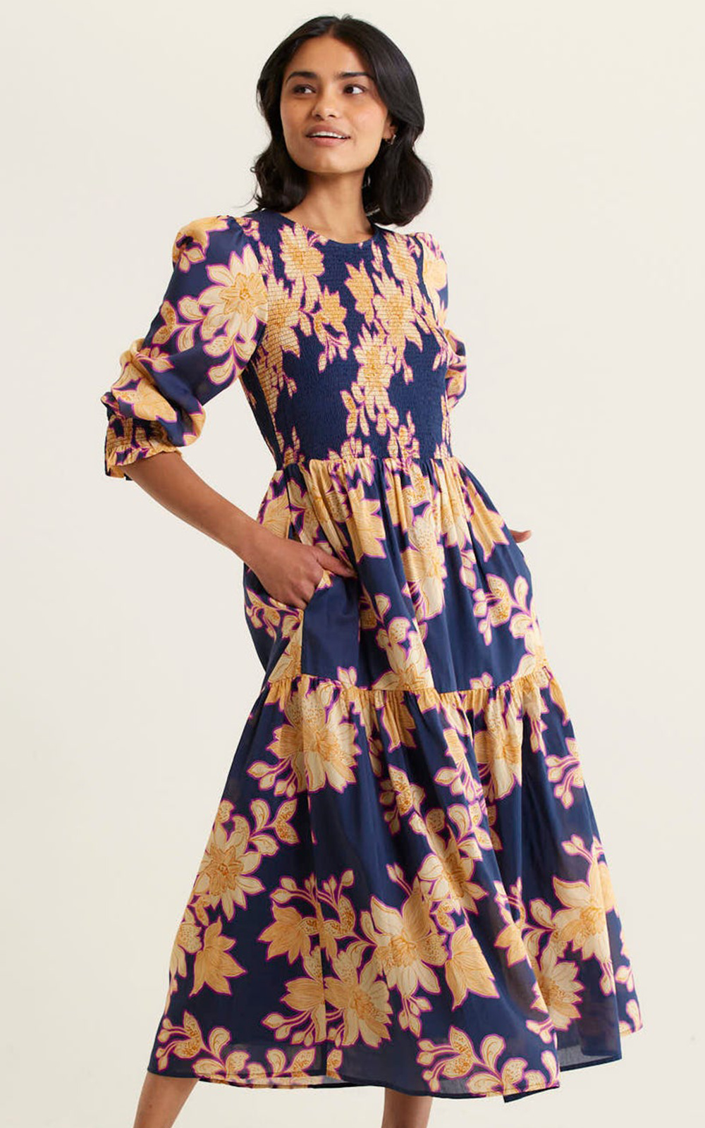 Reagan Dress In Lulu product photo.