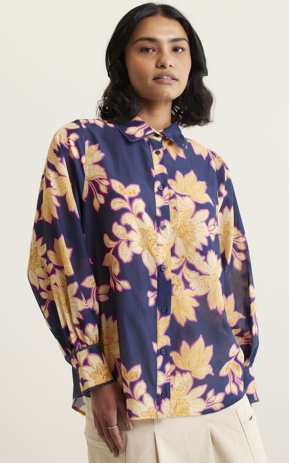Soho Shirt In Lulu product photo.
