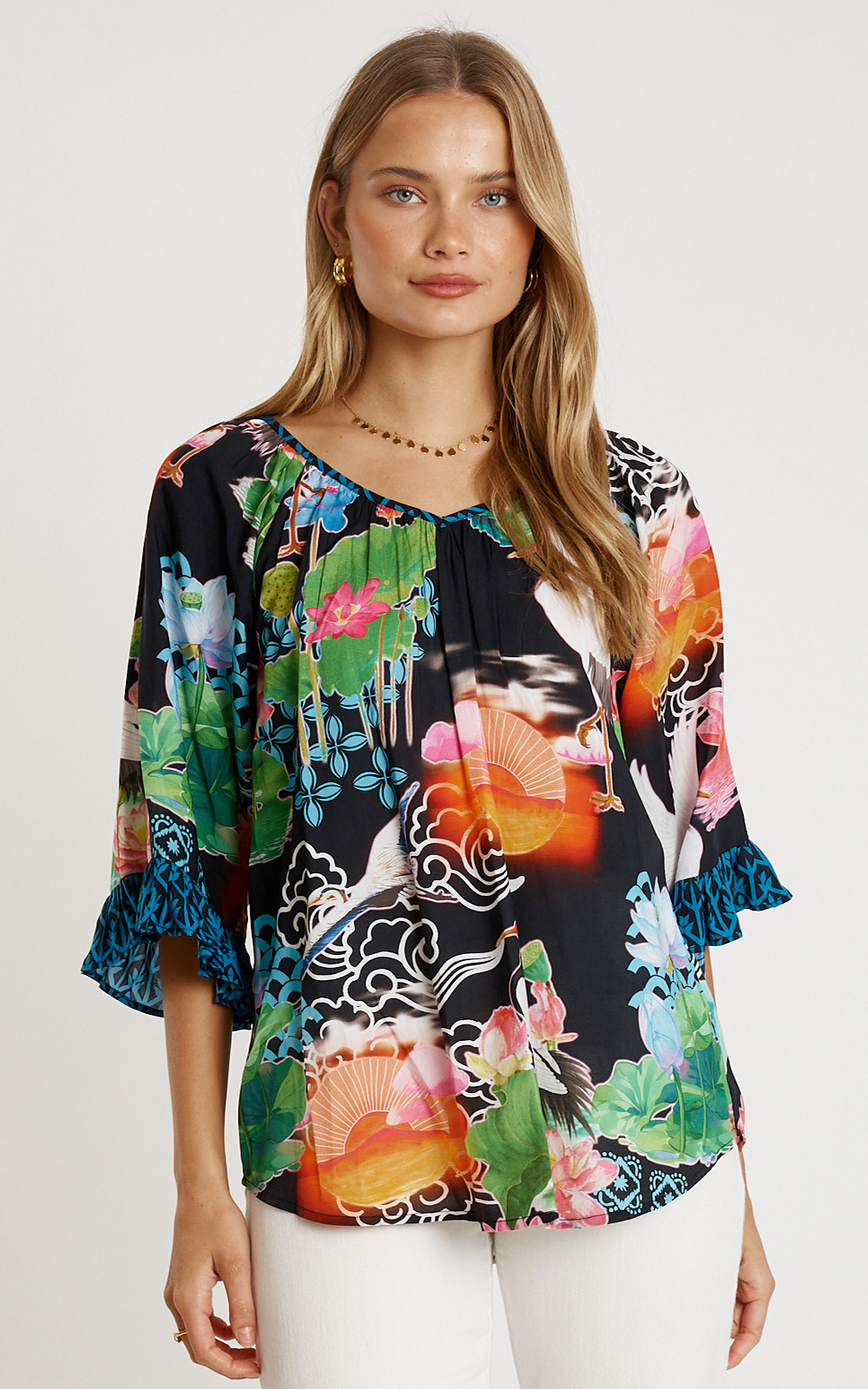 Akiko Top product photo.