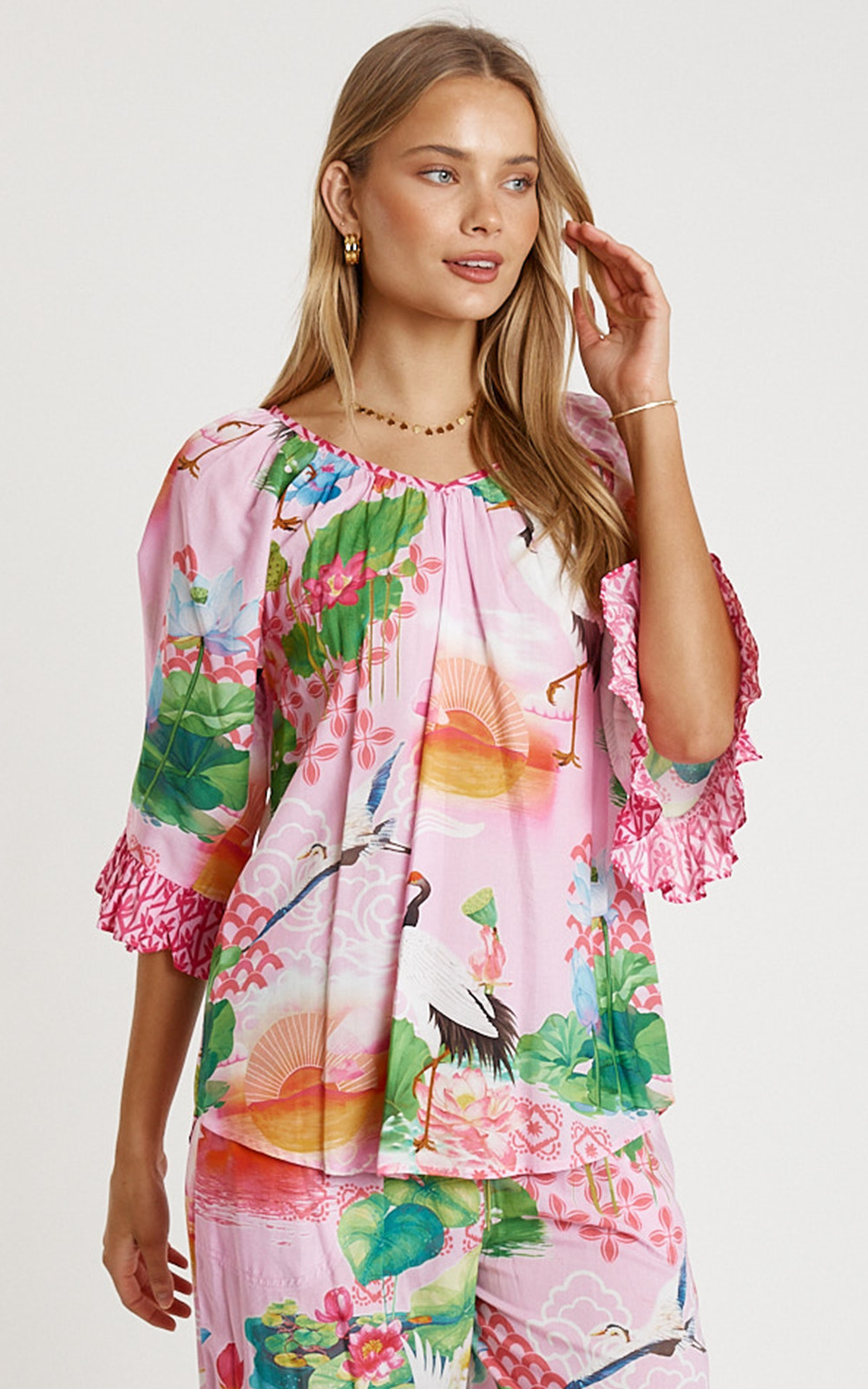 Akiko Top product photo.