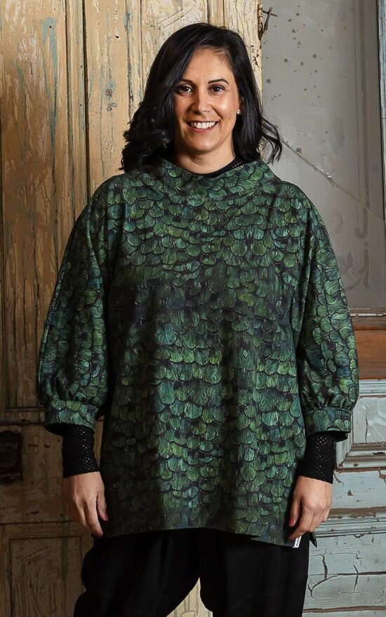 Georgie Sweat Feathered product photo.