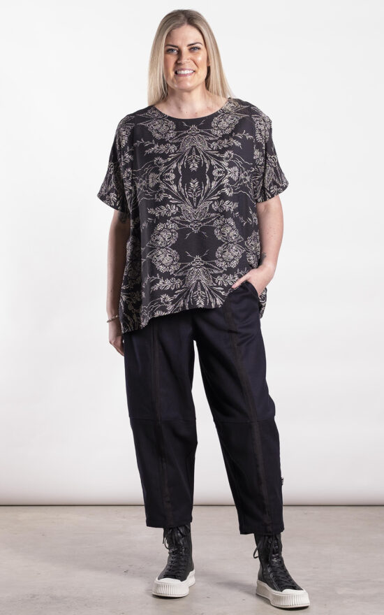 Magnolia Top product photo.