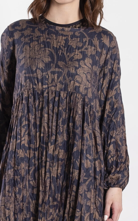 Back Ruffle Dress product photo.